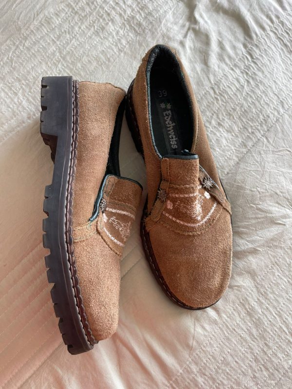 Pre-Owned Edelweiss Loafers